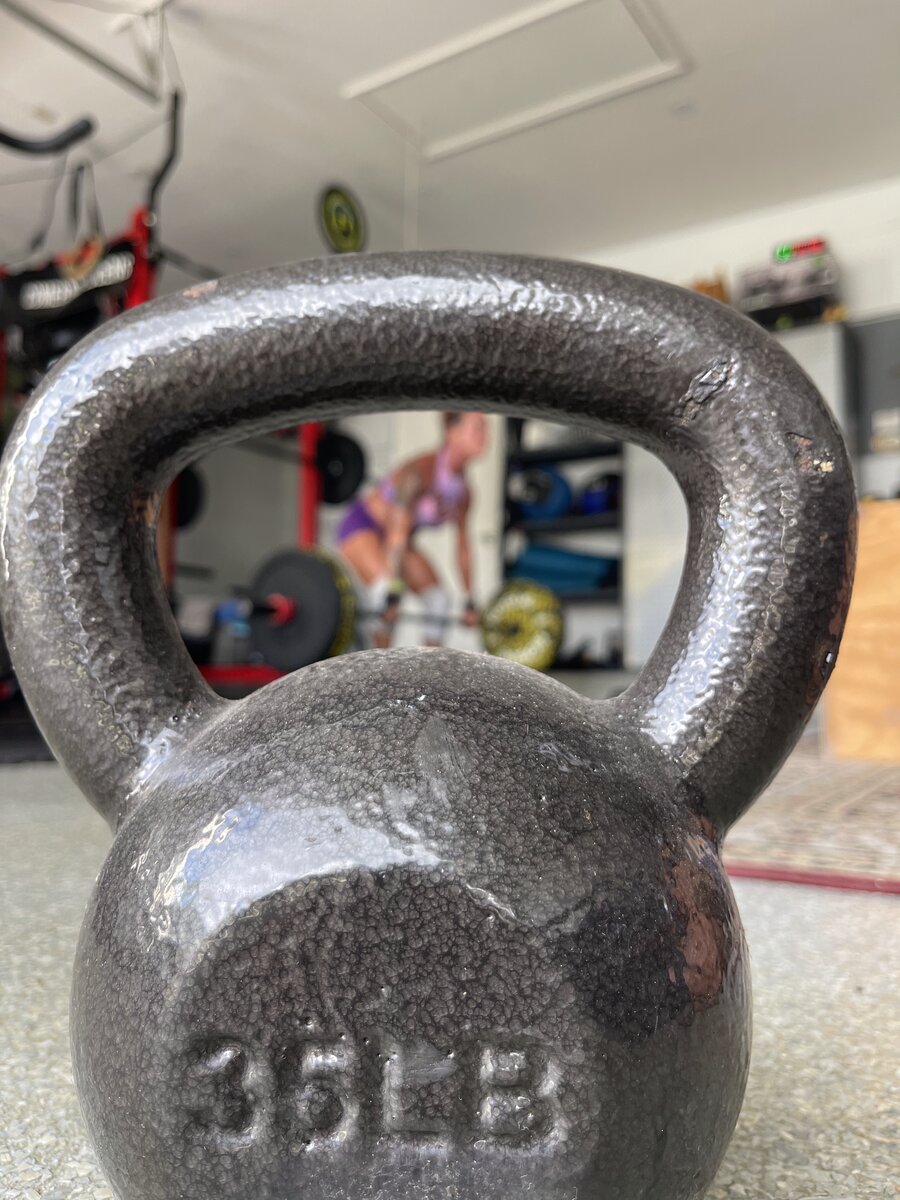 Shauna Lubrani kettlebell training