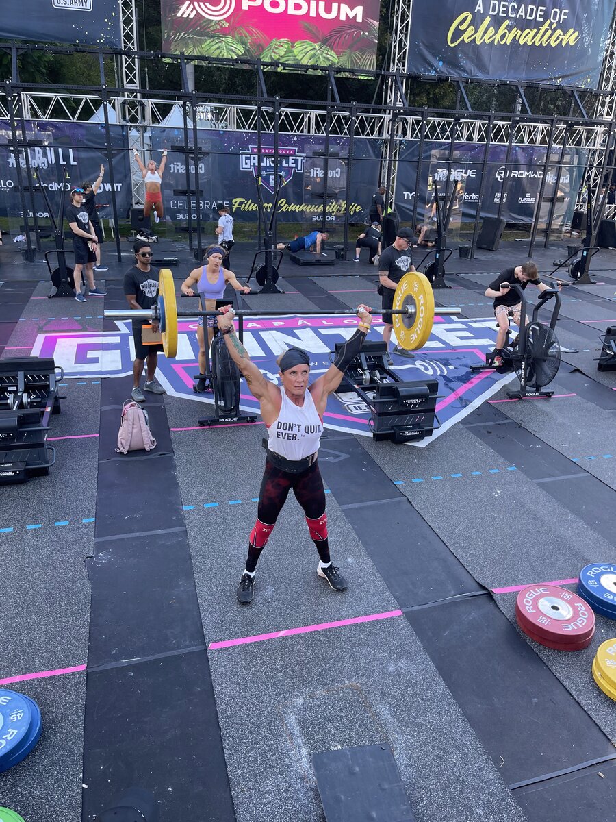 Shauna Lubrani overhead barbell Gauntlet